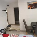 U Sikory *